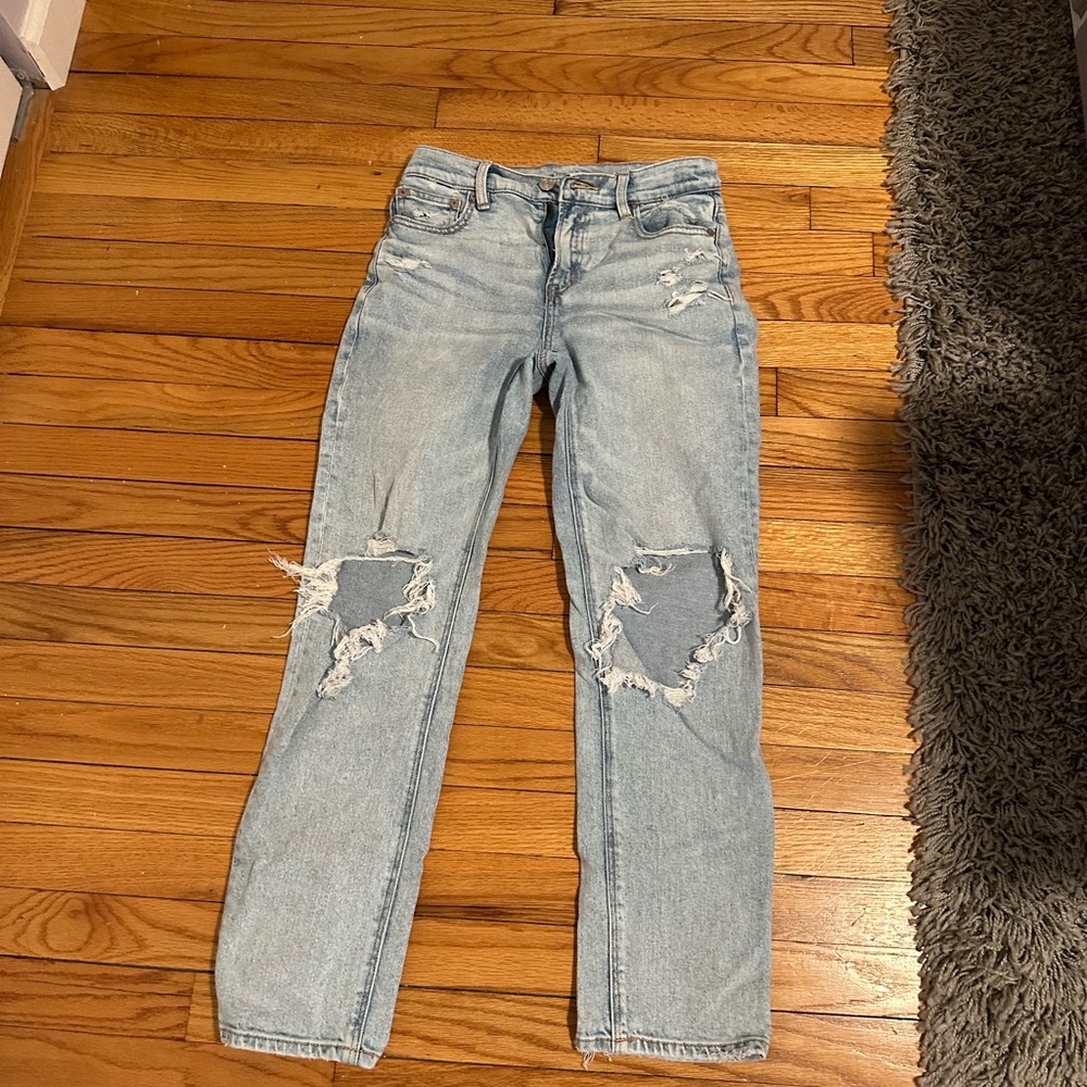 American Eagle Outfitters Light Blue Distressed Straight Leg Jeans